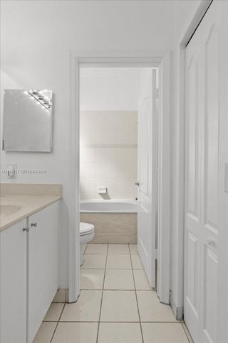 3954 NE 13th Dr, Homestead, FL 33033