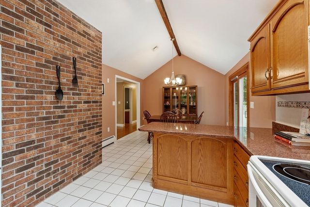 23 Appaloosa Drive, Methuen, MA 01844