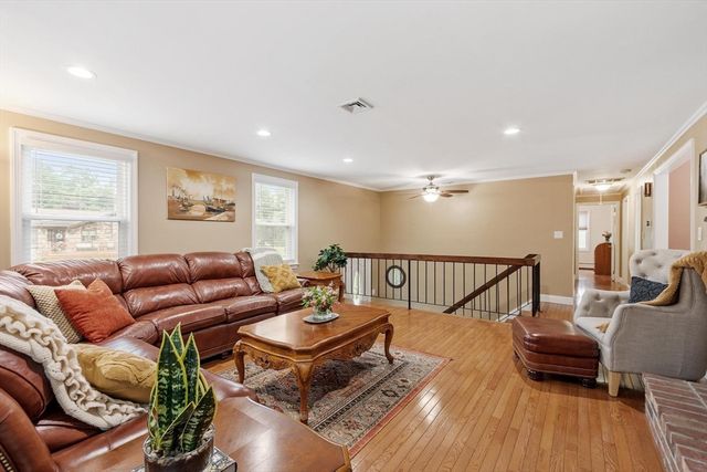 23 Appaloosa Drive, Methuen, MA 01844