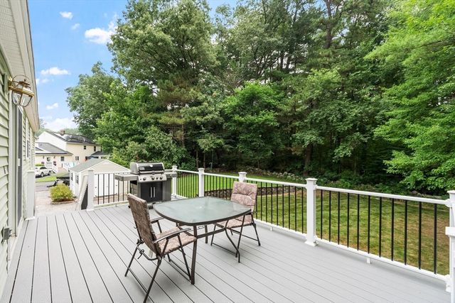 23 Appaloosa Drive, Methuen, MA 01844