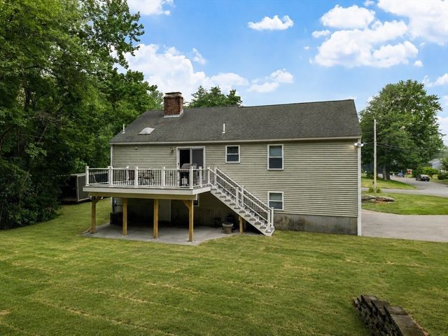 23 Appaloosa Drive, Methuen, MA 01844