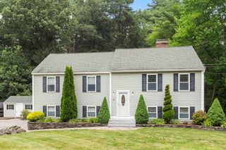 23 Appaloosa Drive, Methuen, MA 01844