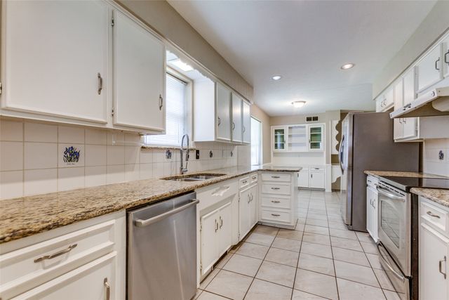 7739 La Manga Drive, Dallas, TX 75248