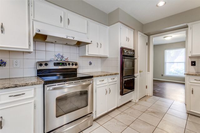 7739 La Manga Drive, Dallas, TX 75248