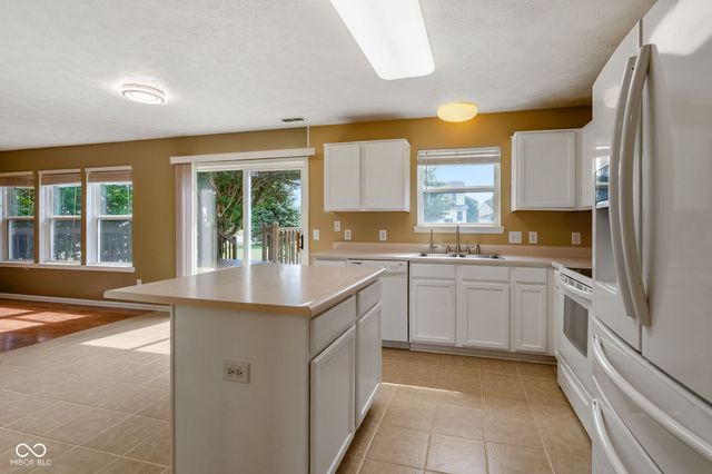 5455 Reston Drive, Plainfield, IN 46168