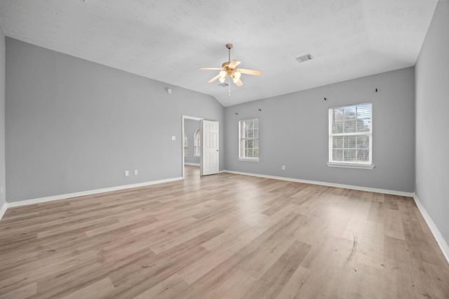 4500 Upland Circle Drive, Conroe, TX 77303