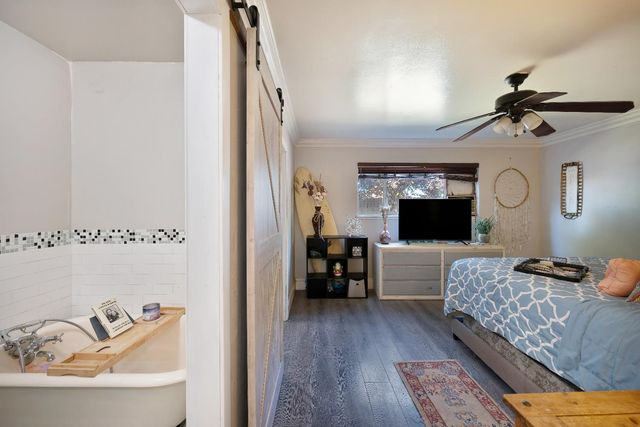 8909 Ramstad Ave, Fair Oaks, CA 95628