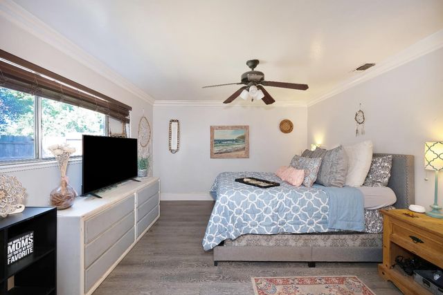 8909 Ramstad Ave, Fair Oaks, CA 95628