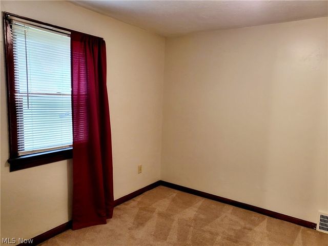 1059 W 14th Street, Lorain, OH 44052