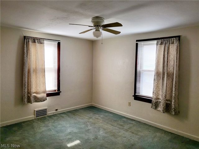 1059 W 14th Street, Lorain, OH 44052