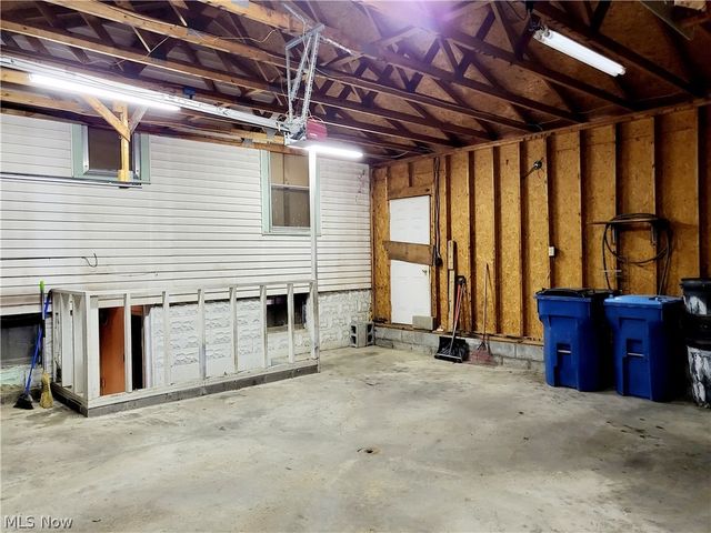 1059 W 14th Street, Lorain, OH 44052