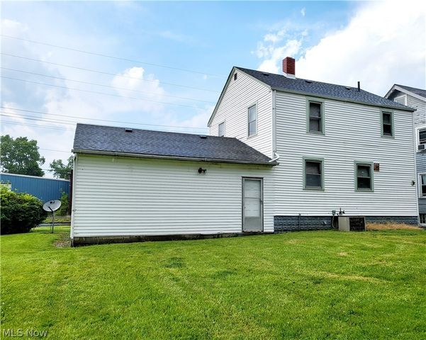 1059 W 14th Street, Lorain, OH 44052