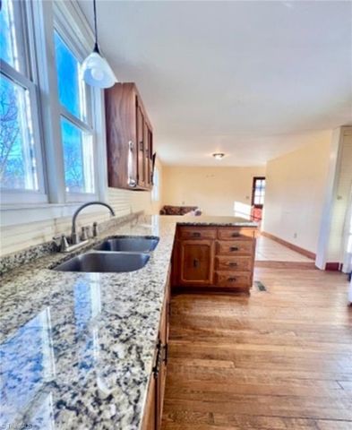 53 Wagoner Street, Sparta, NC 28675