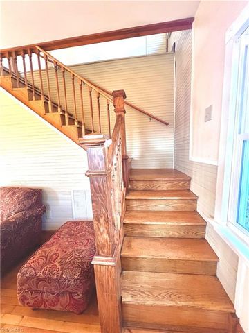 53 Wagoner Street, Sparta, NC 28675