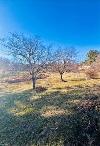 53 Wagoner Street, Sparta, NC 28675