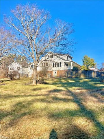 53 Wagoner Street, Sparta, NC 28675