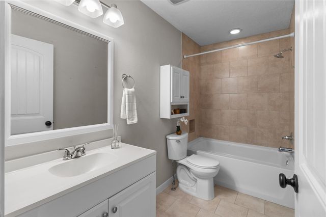 4303 Fernside Drive, Pasadena, TX 77505