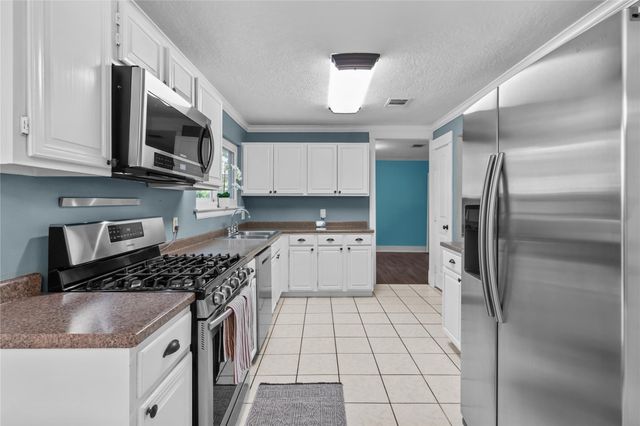 4303 Fernside Drive, Pasadena, TX 77505