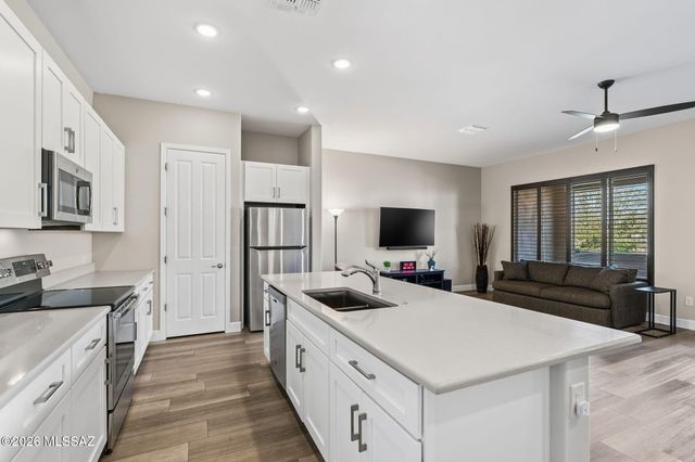 61370 E Flint Drive, Oracle, AZ 85623