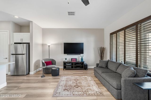 61370 E Flint Drive, Oracle, AZ 85623