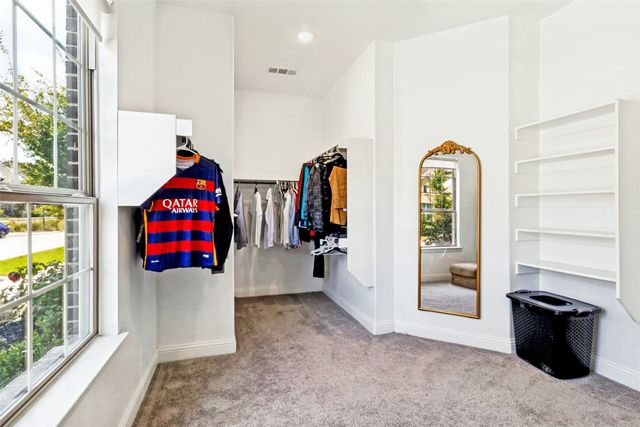 12679 Royal Oaks Lane, Farmers Branch, TX 75234