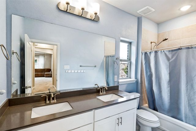 12679 Royal Oaks Lane, Farmers Branch, TX 75234