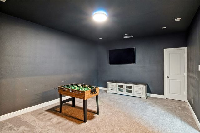 12679 Royal Oaks Lane, Farmers Branch, TX 75234