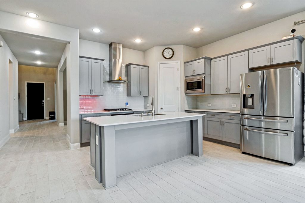 12679 Royal Oaks Lane, Farmers Branch, TX 75234 — photo 5