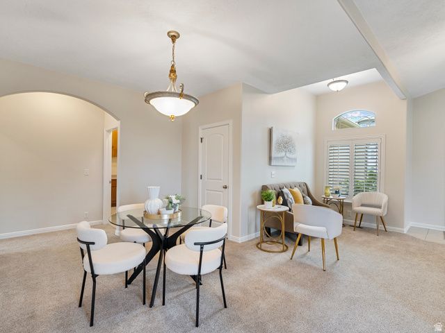 263 EDGEMONT DR, North Salt Lake, UT 84054