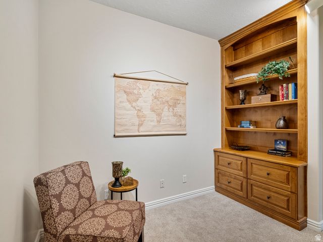 263 EDGEMONT DR, North Salt Lake, UT 84054
