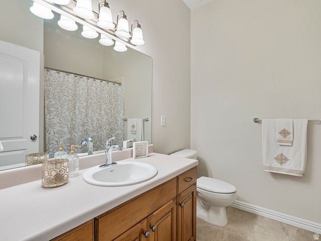263 EDGEMONT DR, North Salt Lake, UT 84054
