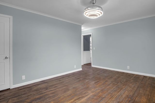760 N Mccomas, Wichita, KS 67203