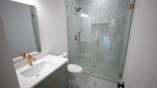 3295 Kelly Glen Court, Dacula, GA 30019