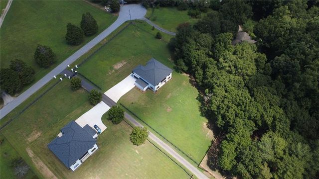3295 Kelly Glen Court, Dacula, GA 30019