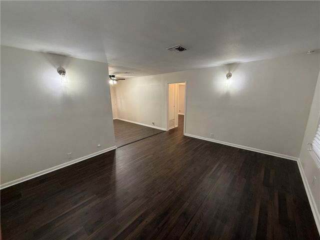 4822 Dodd Dr, Corpus Christi, TX 78415