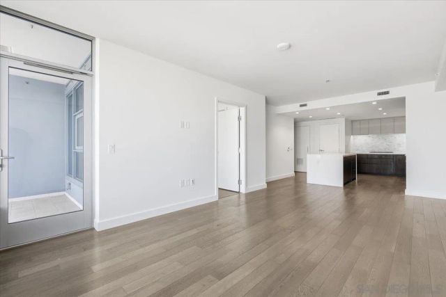 1388 Kettner Blvd 2003, San Diego, CA 92101