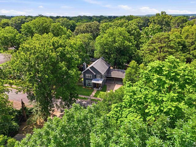 2015 Scott Street, Conway, AR 72034