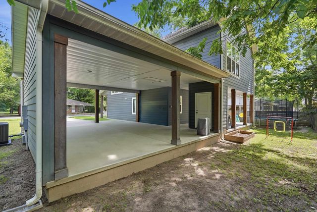 2015 Scott Street, Conway, AR 72034