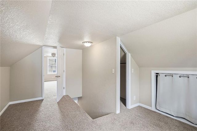 407 N Fairview Avenue, Liberty, MO 64068