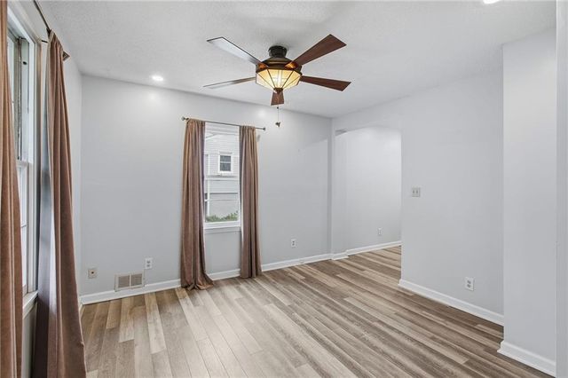 407 N Fairview Avenue, Liberty, MO 64068