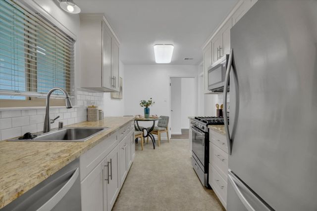 6990 Bollinger Road, San Jose, CA 95129