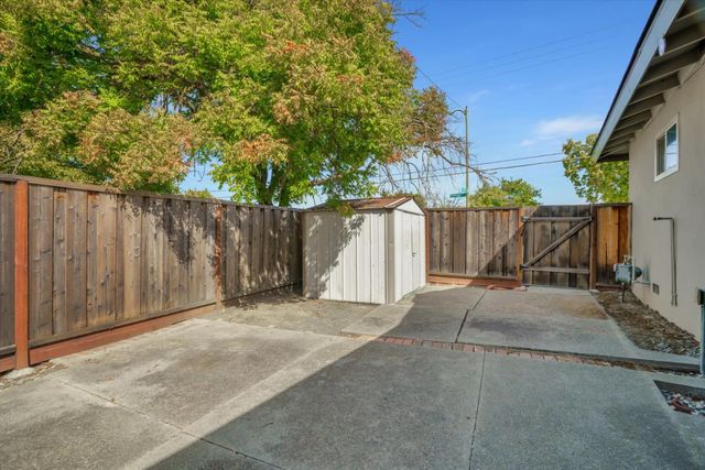 6990 Bollinger Road, San Jose, CA 95129