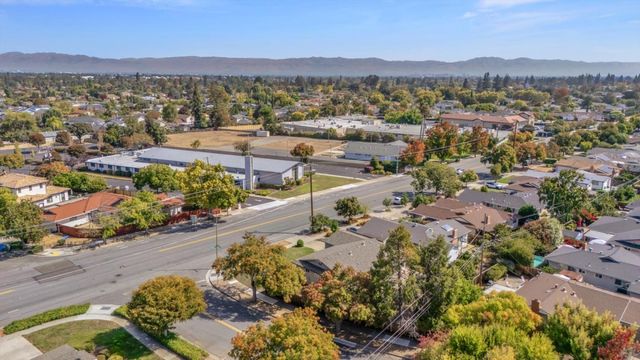 6990 Bollinger Road, San Jose, CA 95129