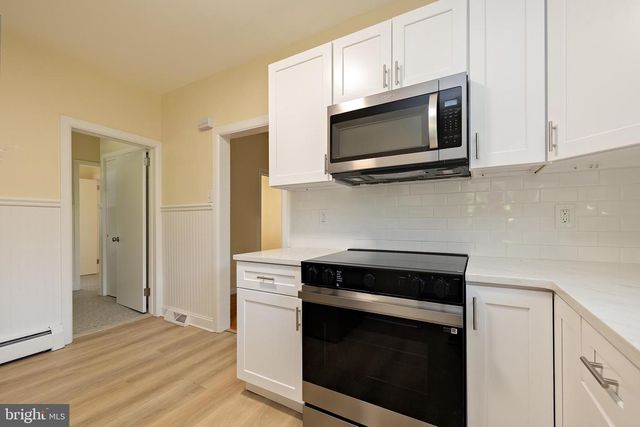 426 4TH AVE, Haddon Heights, NJ 08035