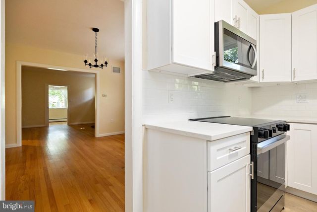 426 4TH AVE, Haddon Heights, NJ 08035