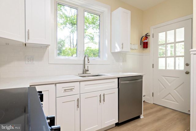 426 4TH AVE, Haddon Heights, NJ 08035