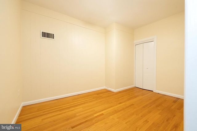 426 4TH AVE, Haddon Heights, NJ 08035