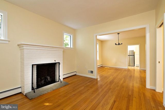 426 4TH AVE, Haddon Heights, NJ 08035