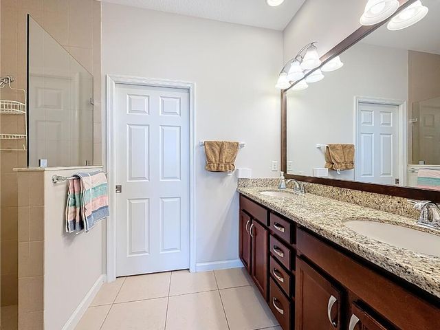 11066 SW Sunrise Lake Drive, Port St Lucie, FL 34987