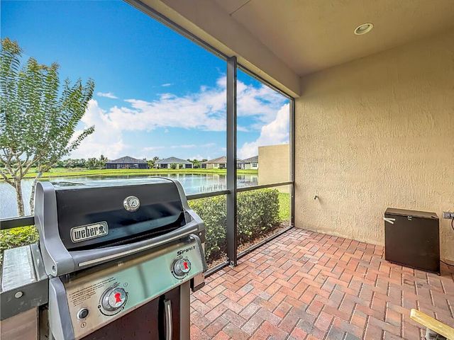 11066 SW Sunrise Lake Drive, Port St Lucie, FL 34987